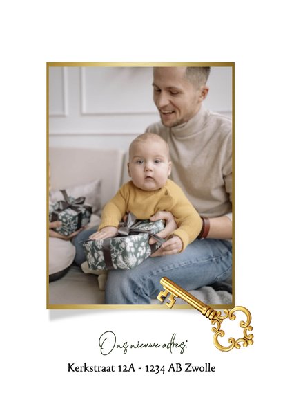 Trendy kerstkaart Merry new home sleutel sterren goud 2