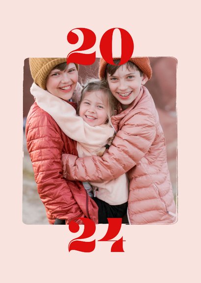 Trendy nieuwjaarskaart met eigen foto en jaartal roze 2