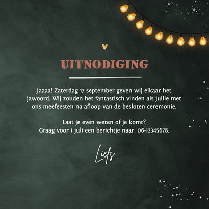 Trouwkaart festival wegwijzers hout liefde hartjes krijtbord 3