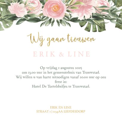 Trouwkaart met flamingo en tropische bloemen en bladeren 3