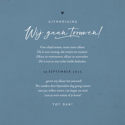 Trouwkaart uitnodiging stijlvol blauw verf hartjes foto 3