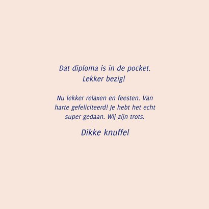 Typografische geslaagdkaart oranje in the pocket 3