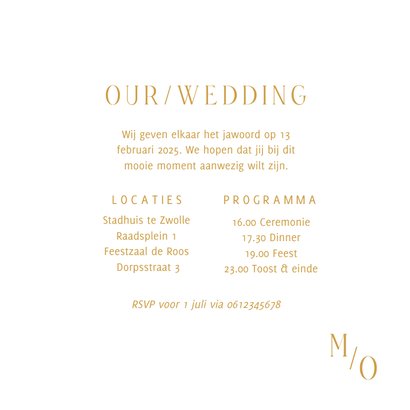 Typografische uitnodiging met minimalistische gouden tekst 3