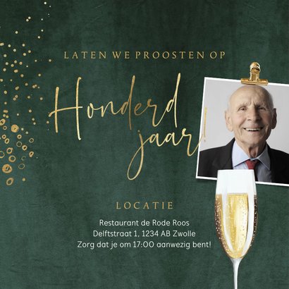 Uitnodiging 100 jaar velvet groen goudlook bubbles champagne 2