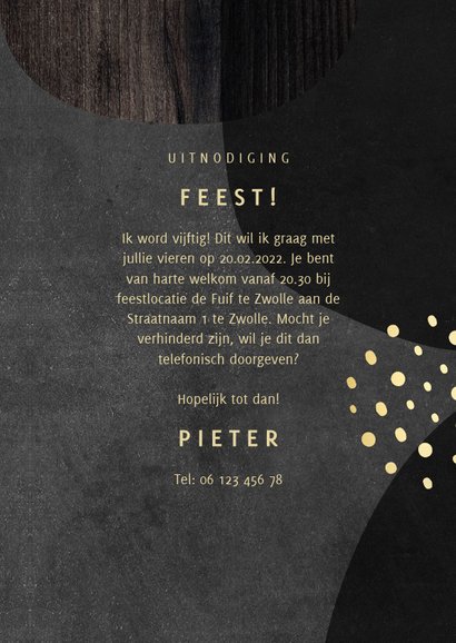 Uitnodiging 50 jaar goud met hout en krijtbord abstract 3