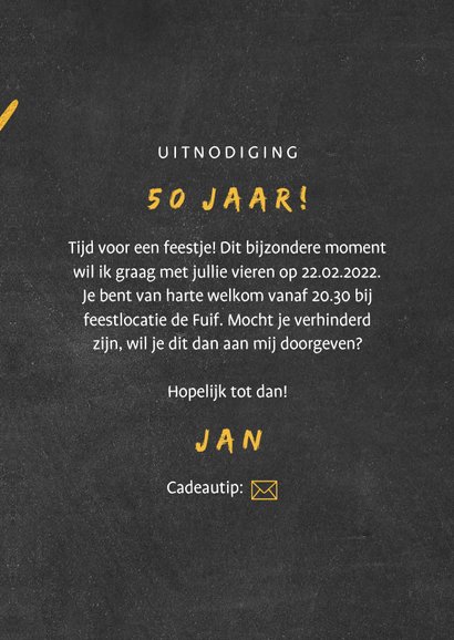Uitnodiging gouden 'feestje' krijtbord met leeftijd 3