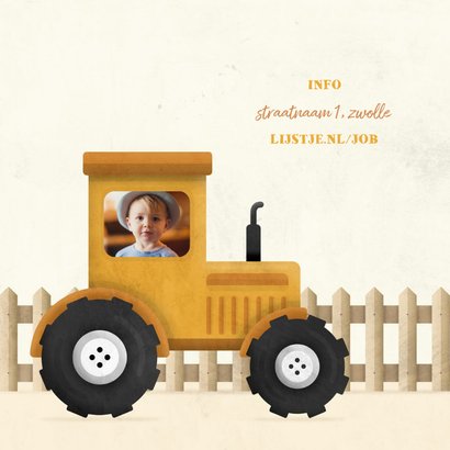 Uitnodiging kinderfeestje tractor met foto en hekje 2
