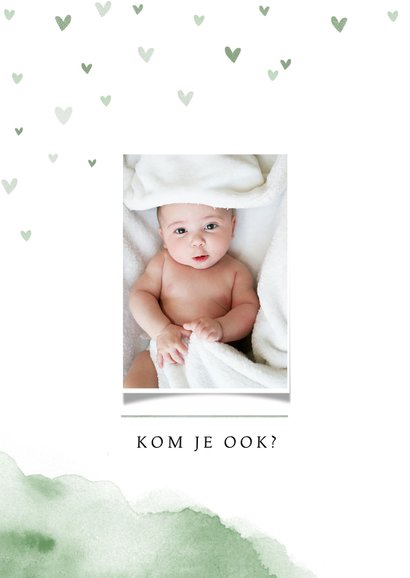 Uitnodiging kraamfeest baby waterverf hartjes foto groen 2