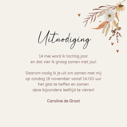 Uitnodiging tachtig jaar met bloemen en hartjes 3
