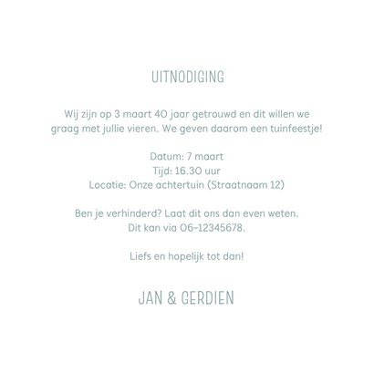 Uitnodiging tuinfeest met kader van bloemen romantisch 3