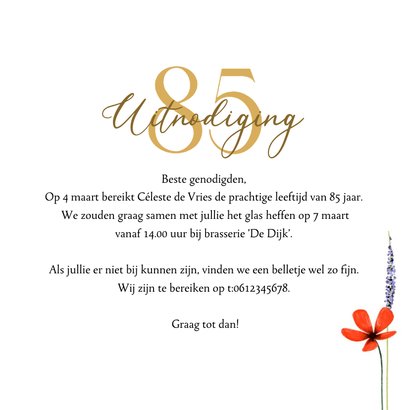 Uitnodigingskaart verjaardag 80 veldbloemen goud vlinders 3