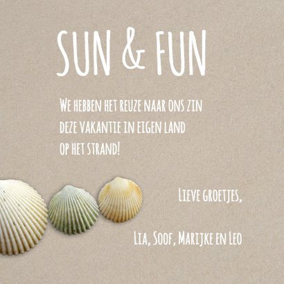 Vakantiekaart strandzand schelpen - SG 3