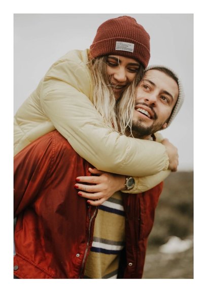 Valentijnskaart gouden LOVE met vakjes en foto's 2