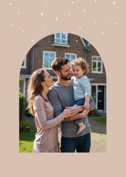 Verhuiskaartje met foto in boog beige met witte sterren 2