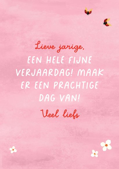 Verjaardagkaart met bloemen in theekopje 3