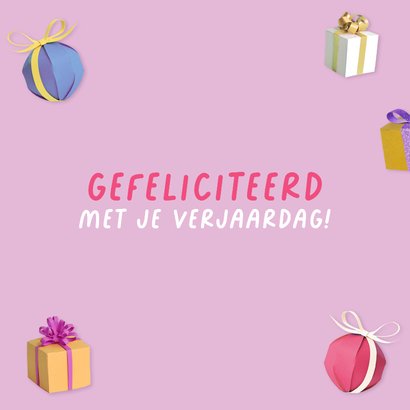 Verjaardagskaart cadeautjes lila 3