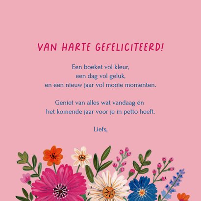 Verjaardagskaart kleurrijke bloemen in vaas op roze 3