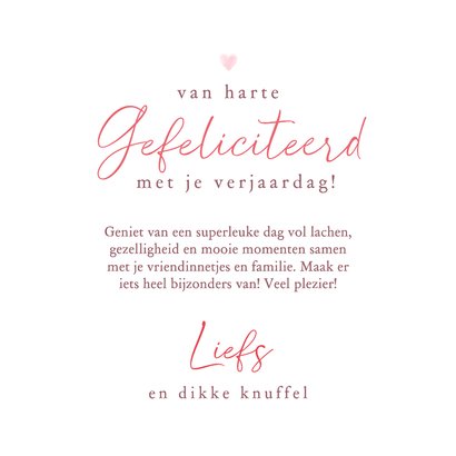 Verjaardagskaart meisje met strik en bloemen 3