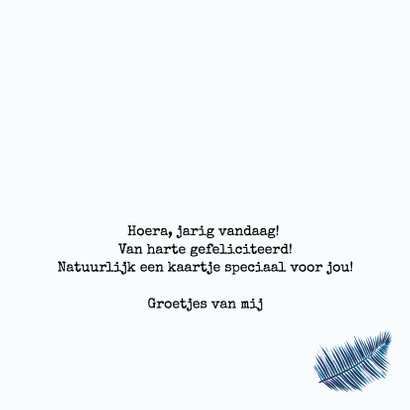 Verjaardagskaart met blauwe bladeren HAPPY BIRTHDAY 3
