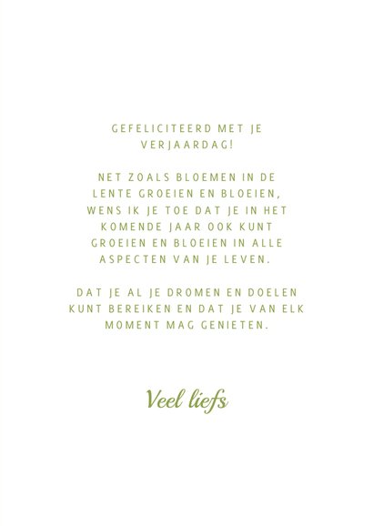 Verjaardagskaart met geïllustreerde bloemen als felicitatie 3