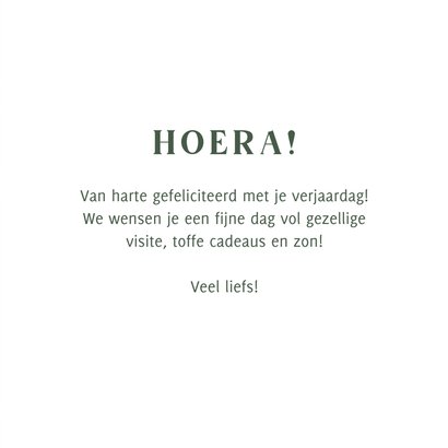 Verjaardagskaart met groen patroon goudlook details en foto 3