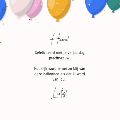 Verjaardagskaart met hippe gekleurde ballonnen en confetti 3