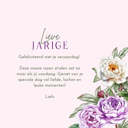 Verjaardagskaart met paarse en witte rozen 3