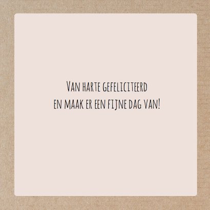 Verjaardagskaart met roze veertjes 3
