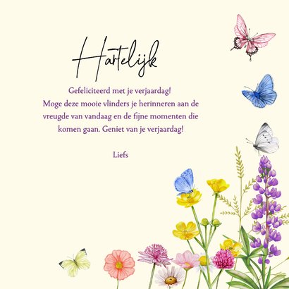 Verjaardagskaart vlinders op veldbloemen 3