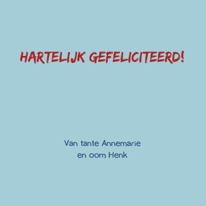 Verjaardagskaart voor voetballend meisje rond de 10 jaar 2