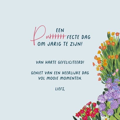 Verjaardagskaart zwarte katten in kleurrijke bloementuin 3