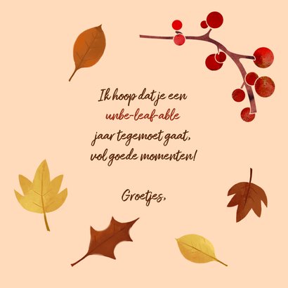 Vierkante verjaardagskaart met herfstbladeren en leuke tekst 3