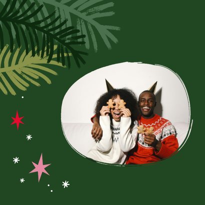 Vrolijke kerstkaart cadeau strik sterren roze groen 2