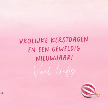 Vrolijke kerstkaart met gekleurde kerstballen 3