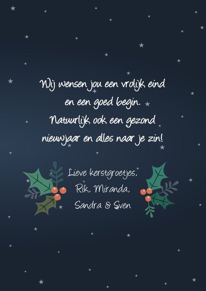 Vrolijke kerstkaart met rendier en versiering 3
