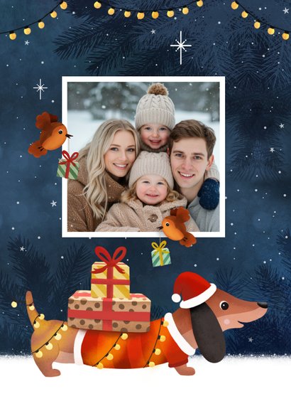 Vrolijke kerstkaart met teckel en roodborstjes en foto 2