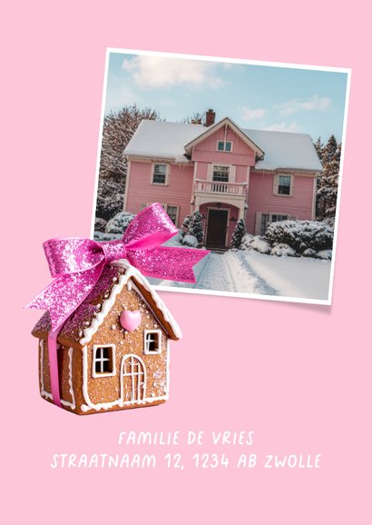 Vrolijke verhuiskerstkaart met gemberkoekhuisje en strik 2
