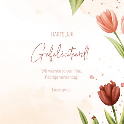 Vrolijke verjaardagskaart met tulpen, hartjes en waterverf 3