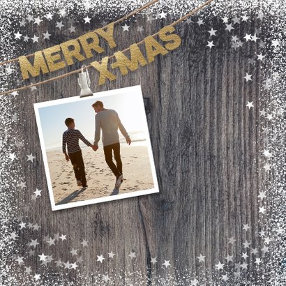 Warme kerstkaart met foto's op hout 2
