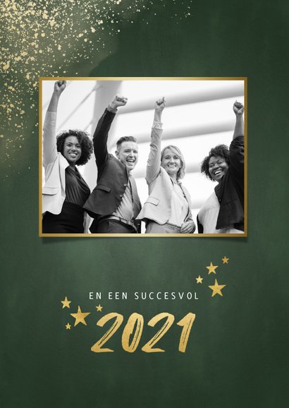 Zakelijke kerstkaart financiƫle branche met foto's en goud 2