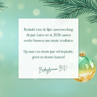 Zakelijke kerstkaart groen gekleurde kristallen kerstballen 3