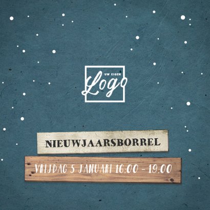 Zakelijke kerstkaart hip industrieel met houten kerstboom 2