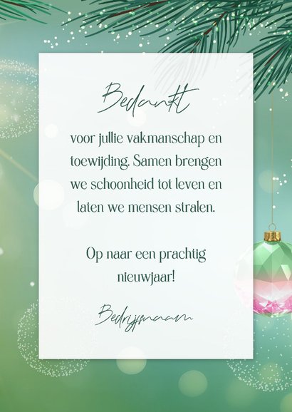 Zakelijke kerstkaart met gekleurde kristallen kerstballen 3