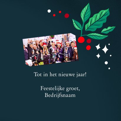 Zakelijke kerstkaart rood groen met logo en foto 3