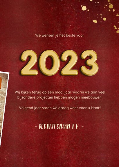 Zakelijke rode nieuwjaarskaart 9 foto's gouden 2023 3