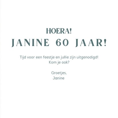 Zomerse uitnodiging wegwijzer van blauw drijfhout 3