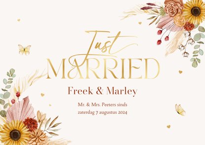 Just married trouwkaart botanisch bloemen vlinder romantisch