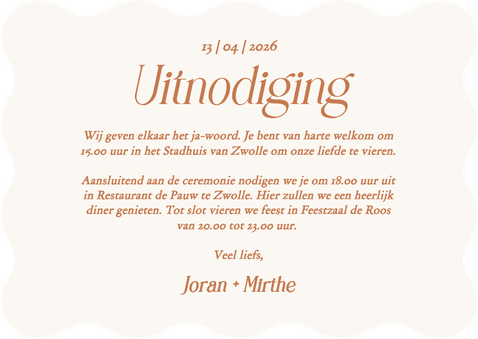 Trouwkaart met lichtblauwe blokjes en foto golvende rand Achterkant