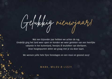 Eenvoudige nieuwjaarskaart met groot jaartal 2023 in goud 3