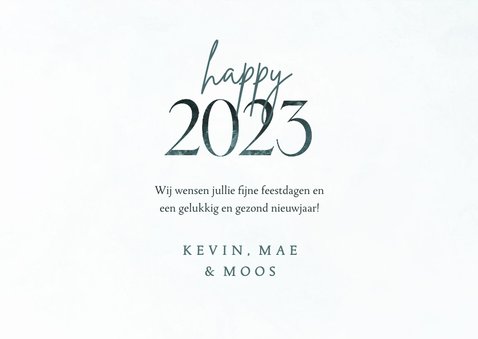 Fotocollage kerstkaart happy 2023 met sneeuwvlokken 3